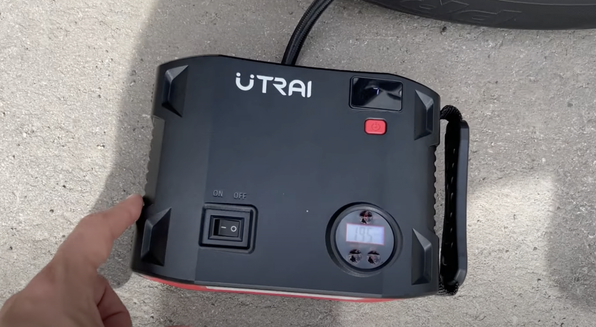 UTRAI Jstar 5 / Обзор почти идеального Jump Starter!