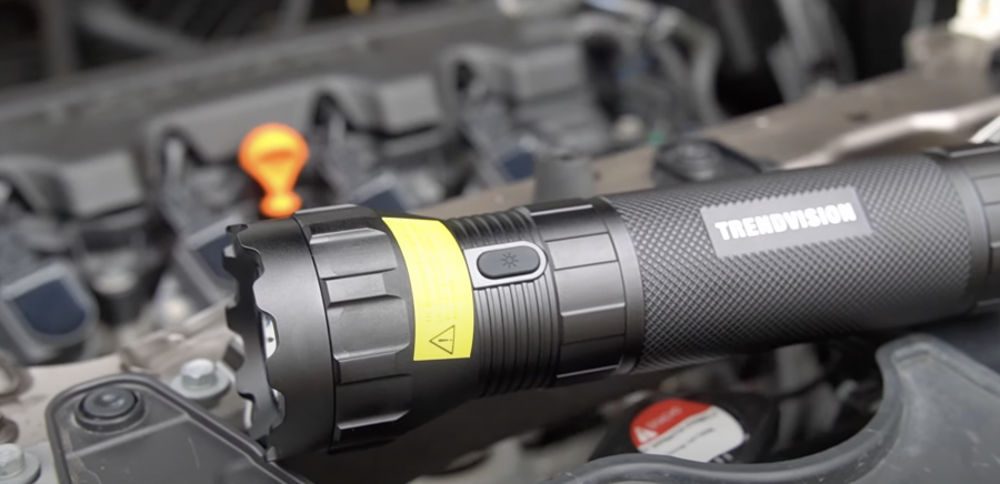 TRENDVISION START FLASH / 4 в 1 гаджет для авто: ПЗУ + Powerbank + Фонарь