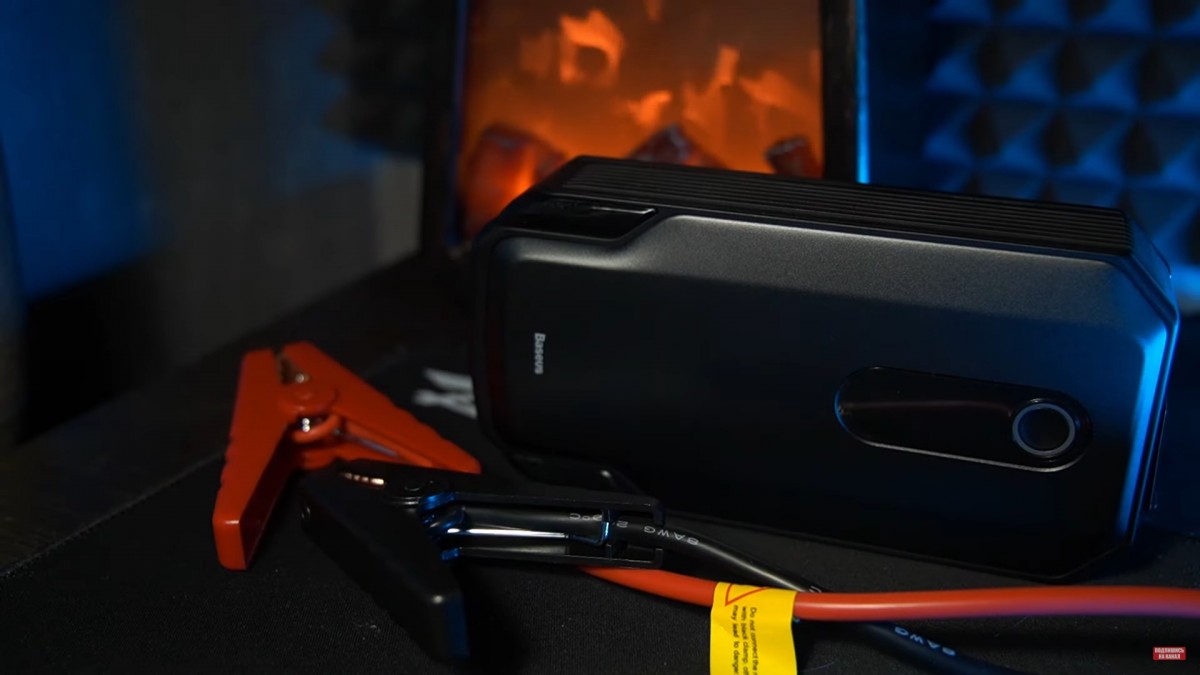 Лучшее пусковое устройство на рынке! BASEUS Super Energy Max Car Jump Starter 20000 мАч Лучшее пусковое устройство на рынке! BASEUS Super Energy Max Car Jump Starter 20000 мАч